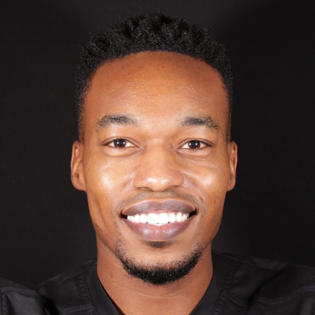 Dr. Tinashe Nhova